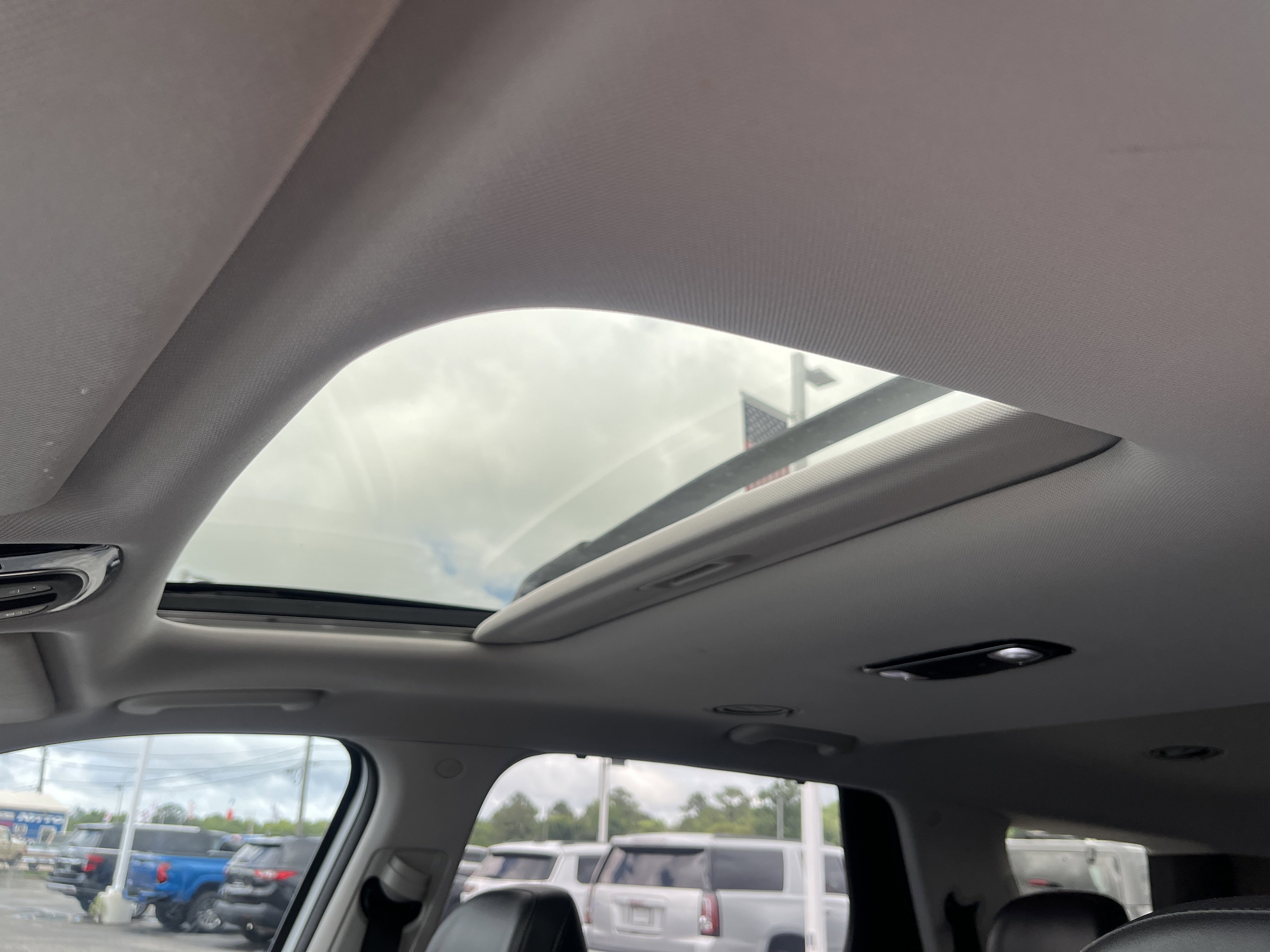 Used 2023 Hyundai Palisade SEL FWD image 34