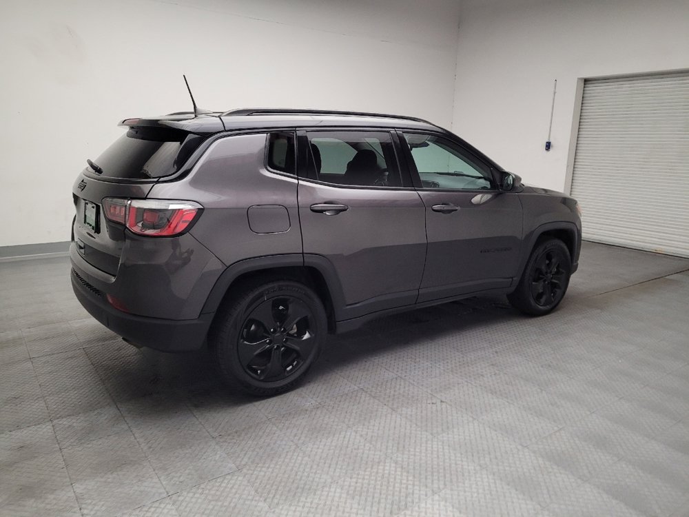 Used 2019 Jeep Compass Altitude FWD image 10
