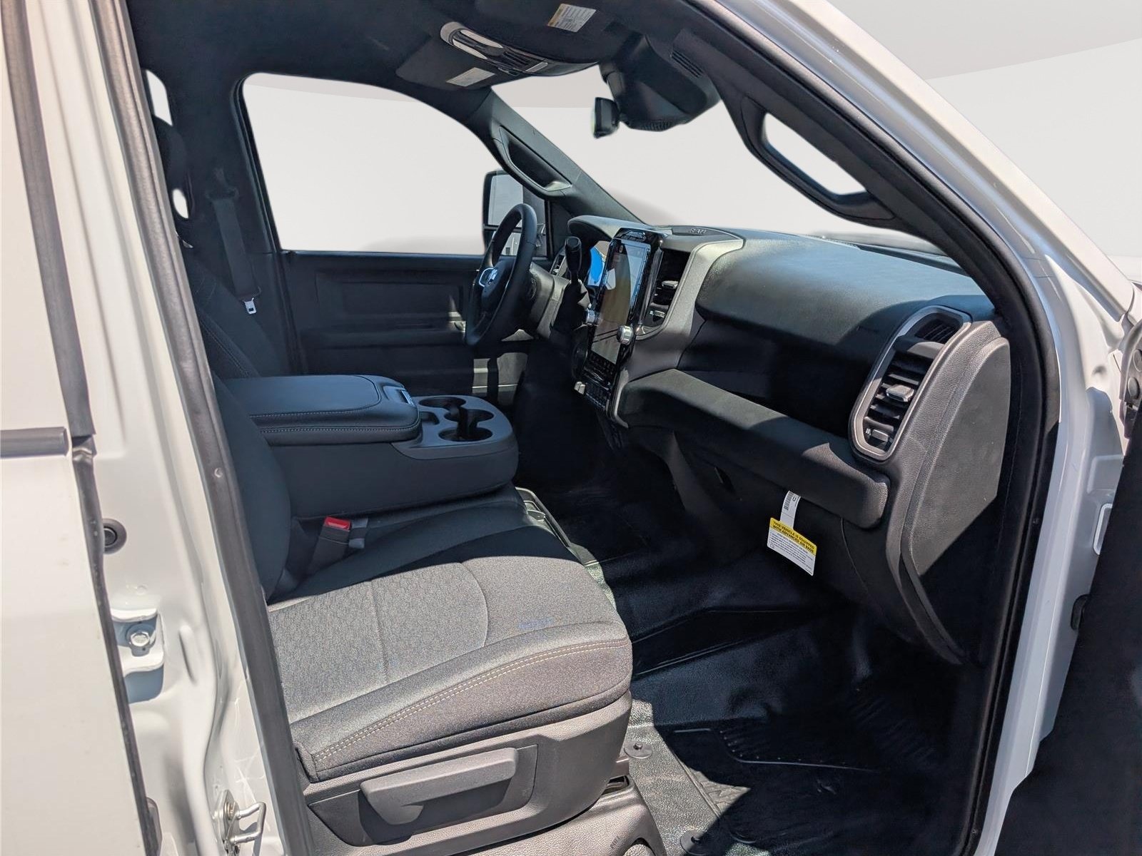 New 2026 RAM 5500 Tradesman AWD/4WD image 6