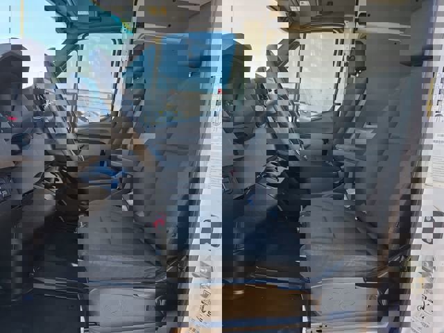 Used 2022 Mercedes-Benz Sprinter 2500 image 10