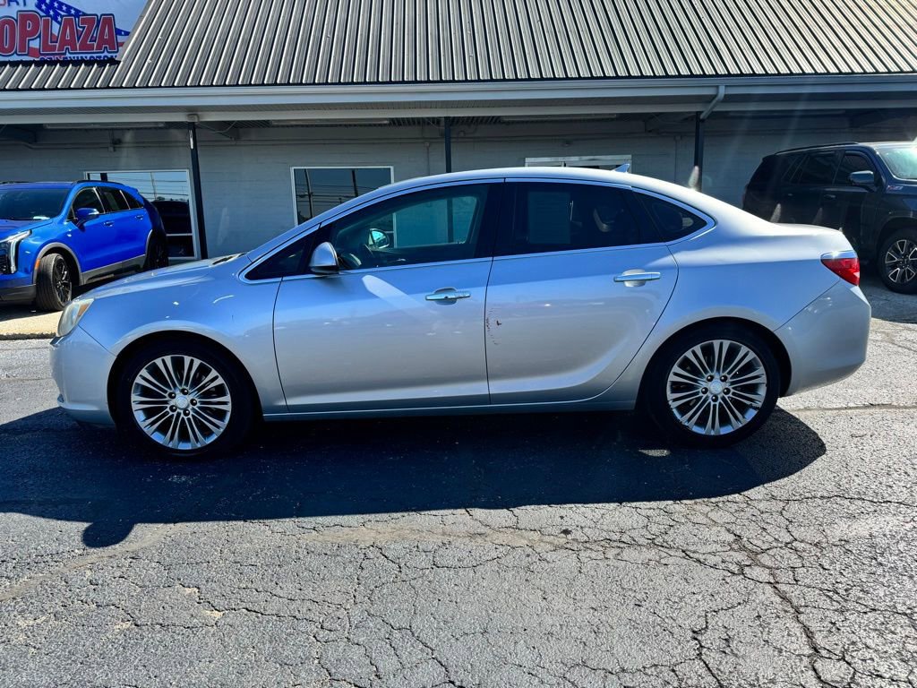 Used 2012 Buick Verano Leather FWD image 12