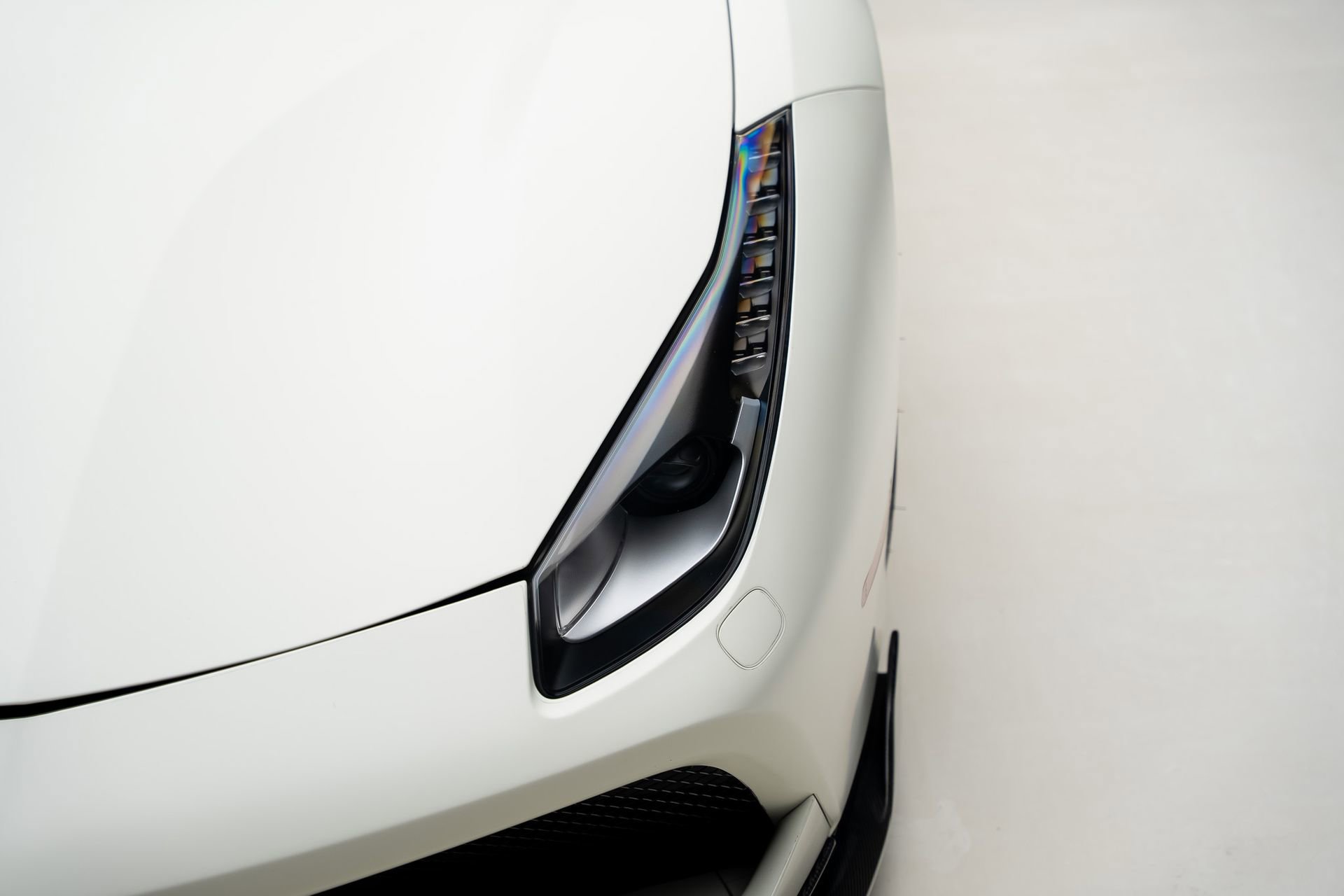 Used 2016 Ferrari 488 Spider RWD image 13