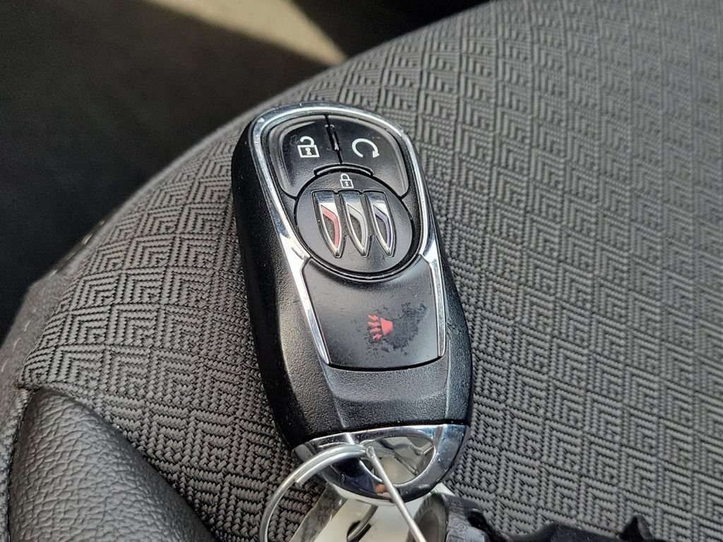 Used 2025 Buick Encore GX Preferred FWD image 30