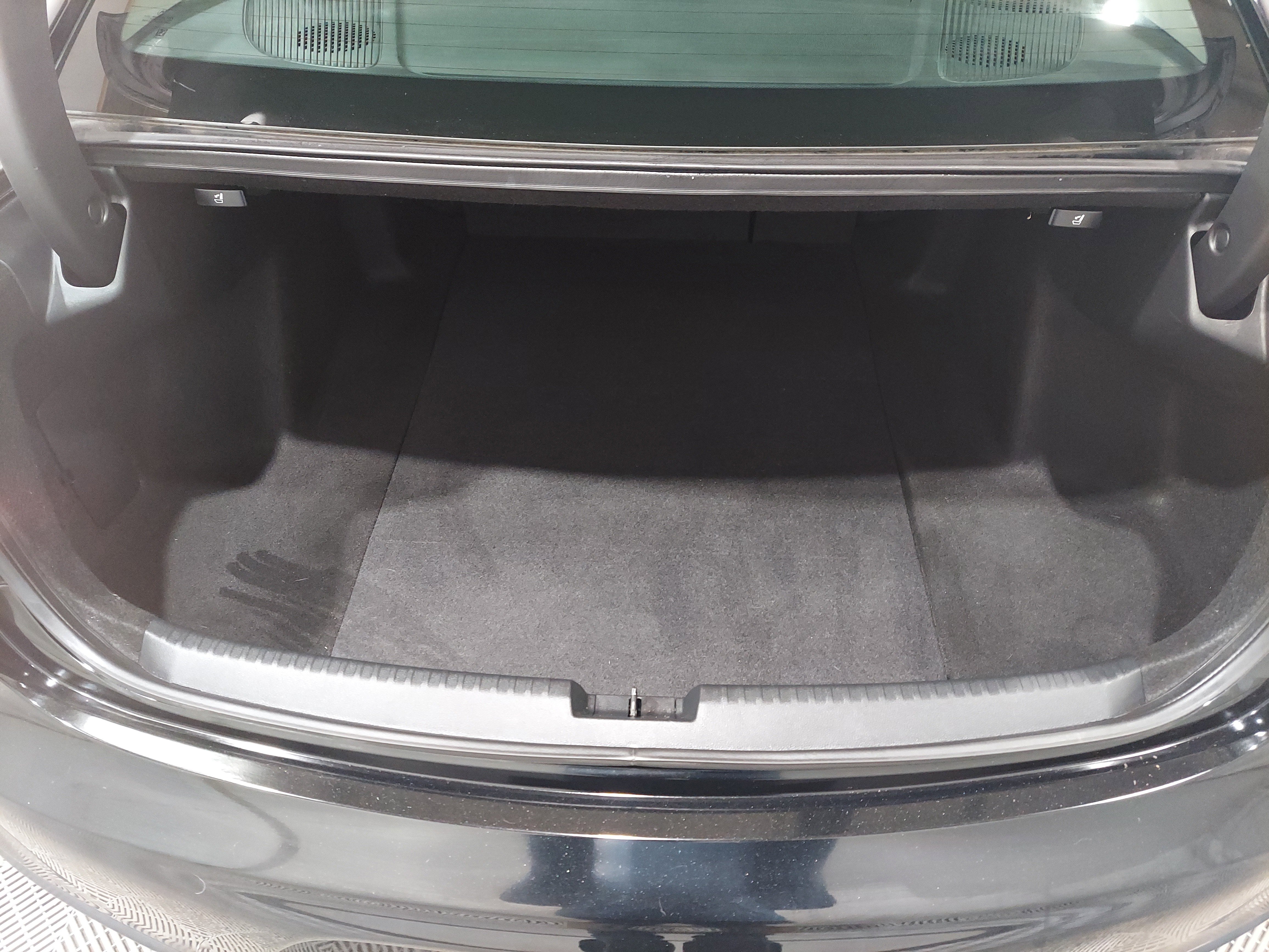 Used 2021 Acura TLX SH-AWD image 17