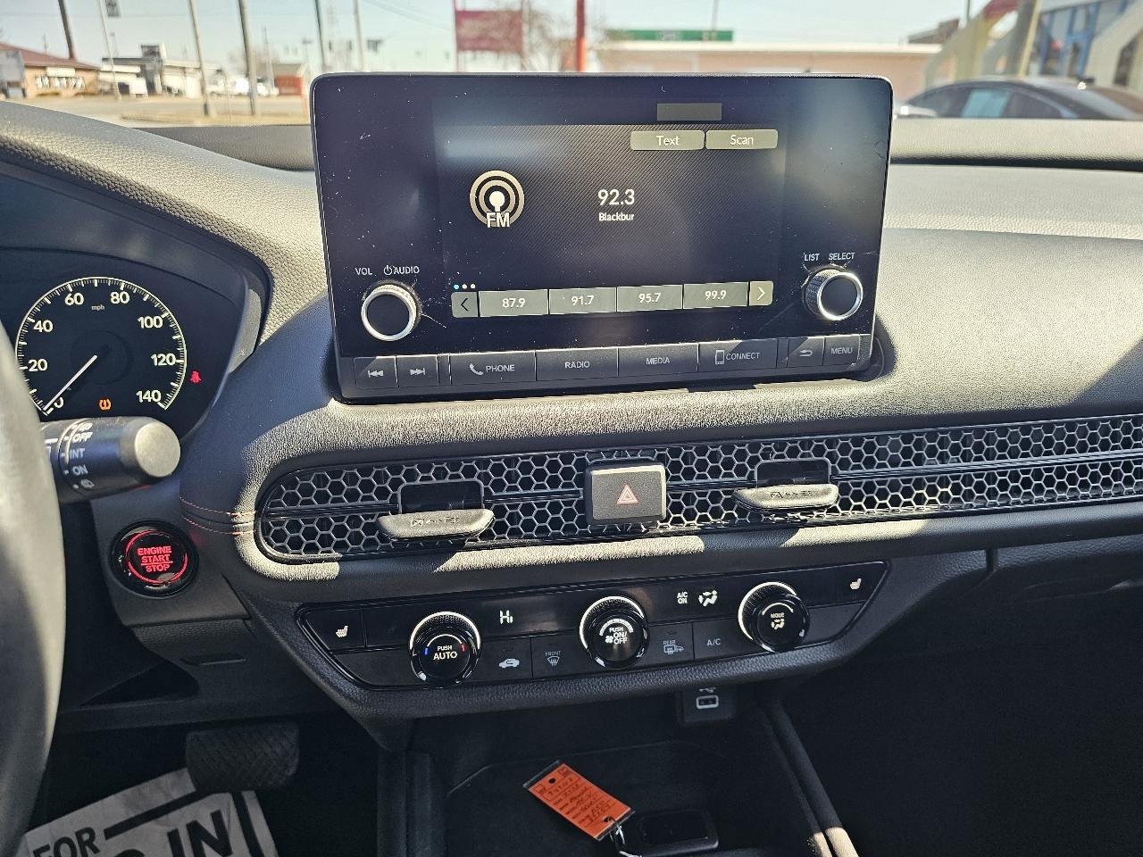 Used 2023 Honda HR-V Sport image 16