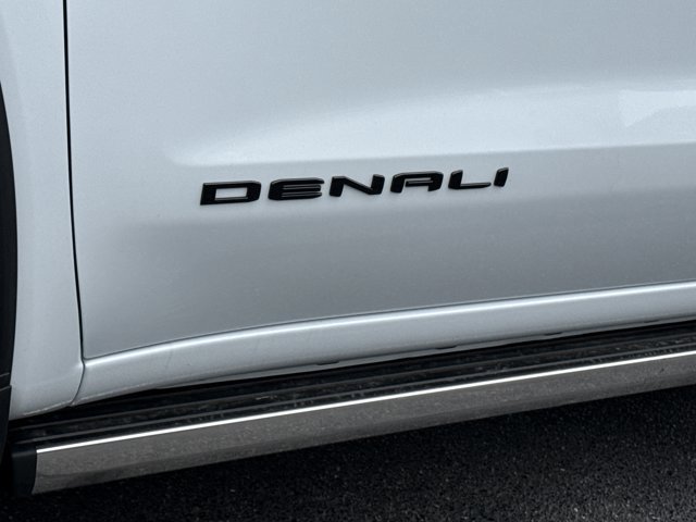 New 2026 GMC Sierra 1500 Denali w/ Denali Reserve Package image 16