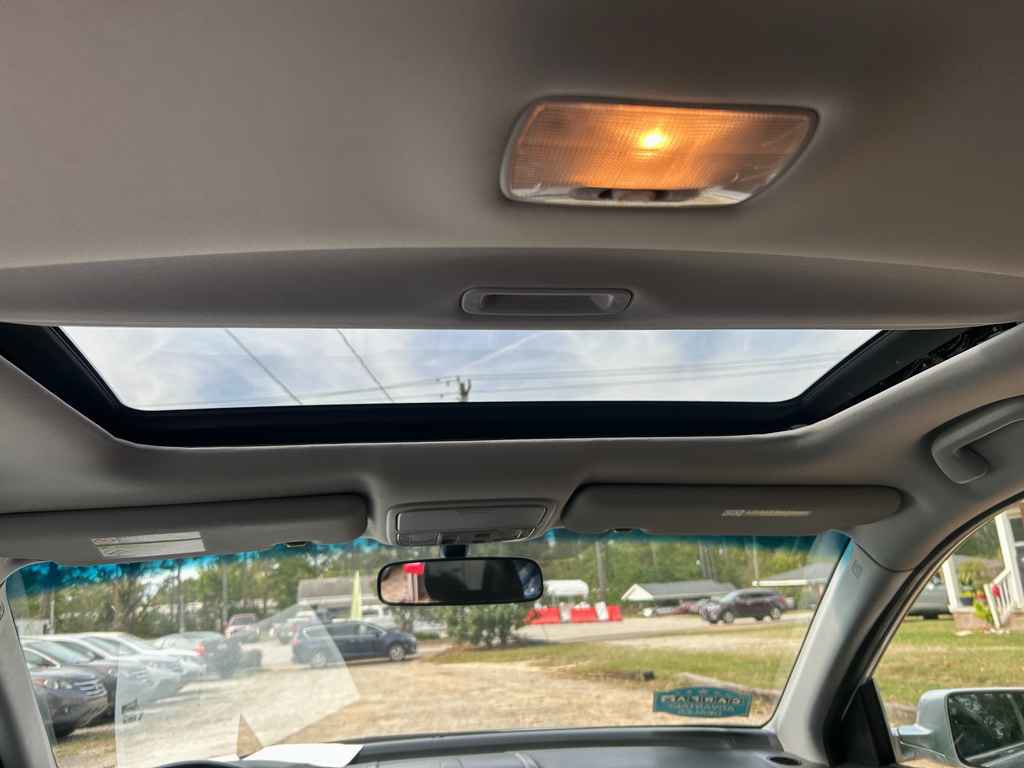 Used 2010 Honda CR-V EX-L image 13