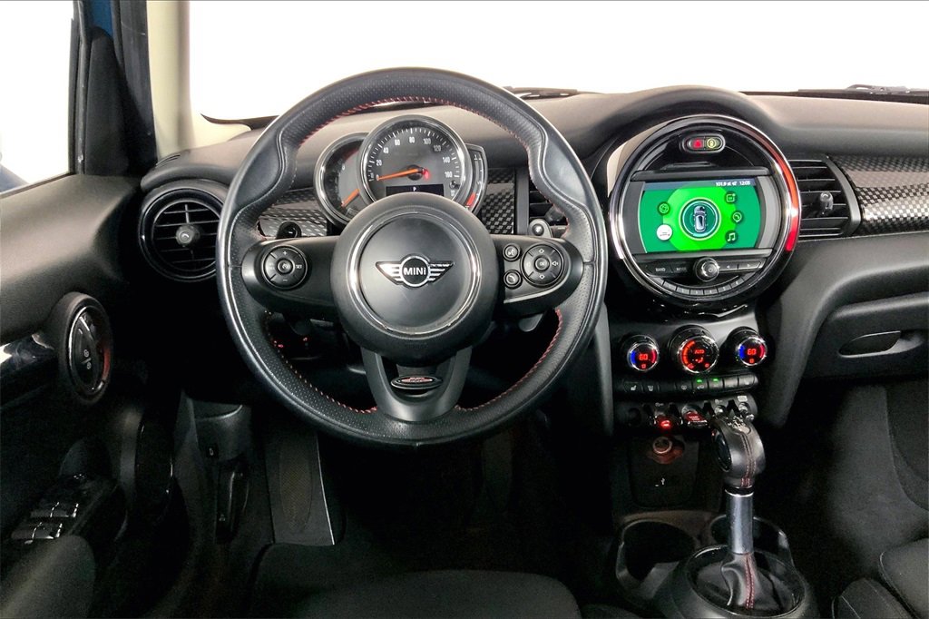 Used 2019 MINI Cooper S image 4