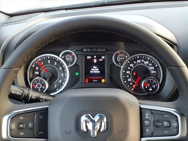 New 2026 RAM 1500 4x4 Crew Cab image 11