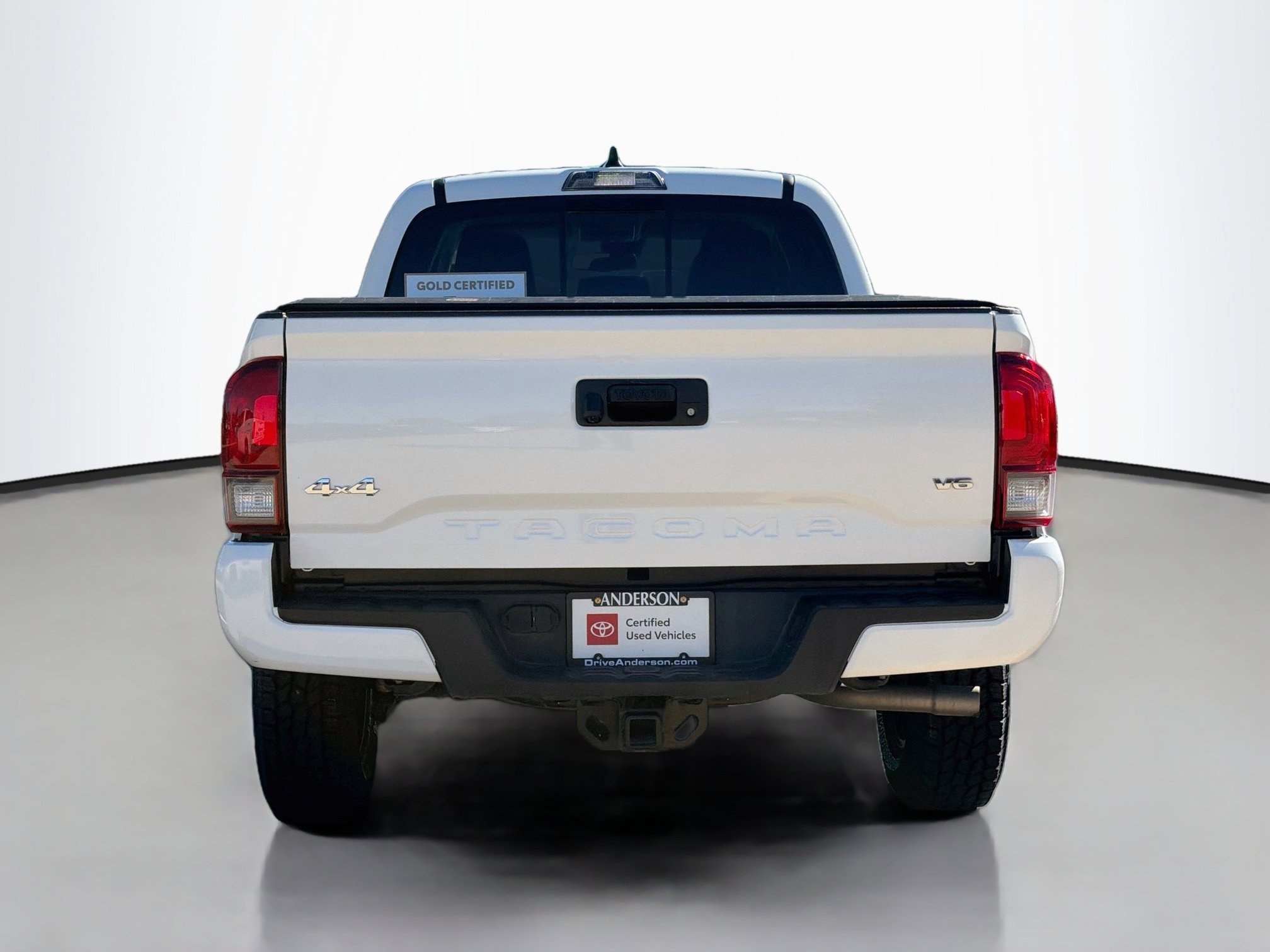 Certified 2023 Toyota Tacoma SR5 w/ Technology Package AWD/4WD image 6