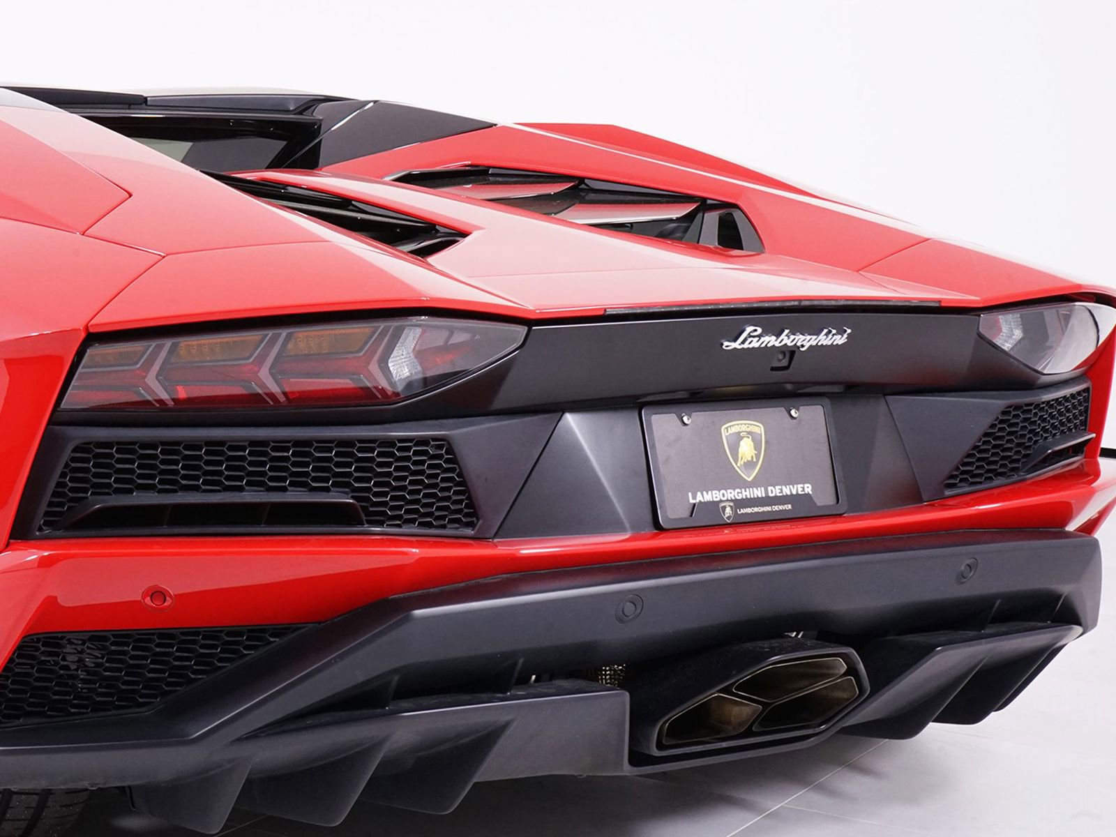 Used 2019 Lamborghini Aventador S AWD/4WD image 20