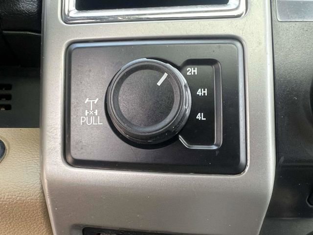 Used 2017 Ford F250 Lariat w/ Lariat Ultimate Package image 34