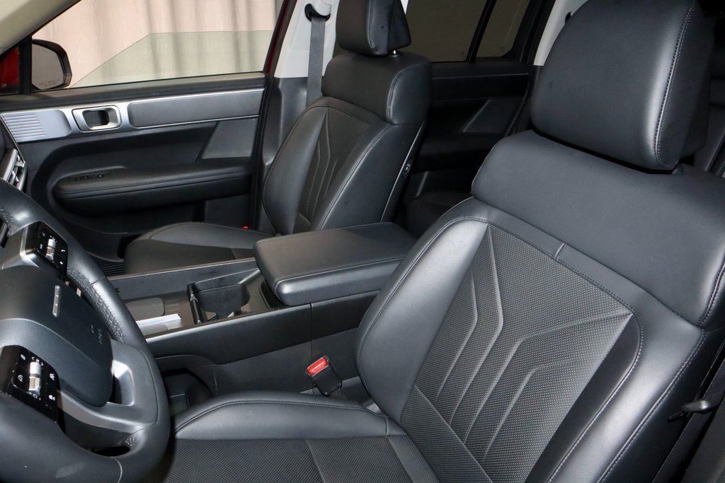 Used 2025 Hyundai Santa Fe SEL image 25