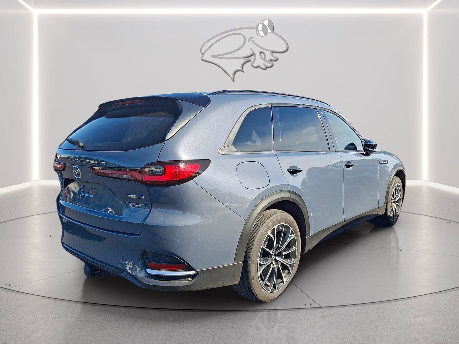 Used 2025 MAZDA CX-70 Plug-In Hybrid w/ Premium Plus AWD/4WD image 4