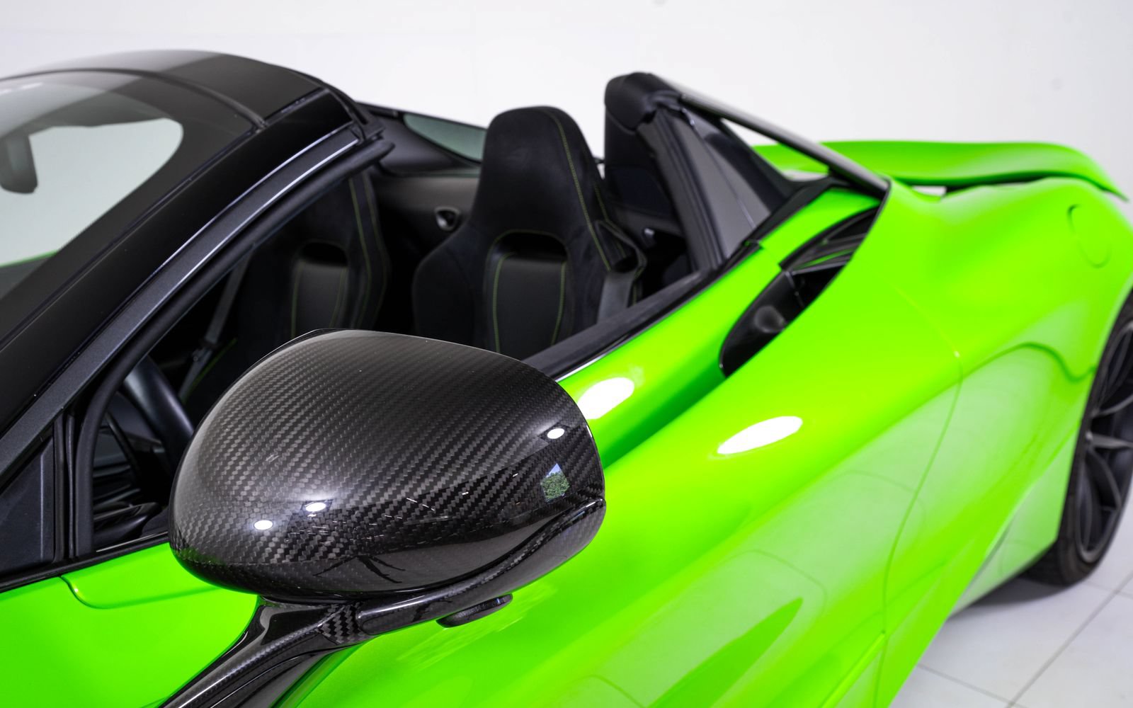 Used 2022 McLaren 720S Performance RWD image 21