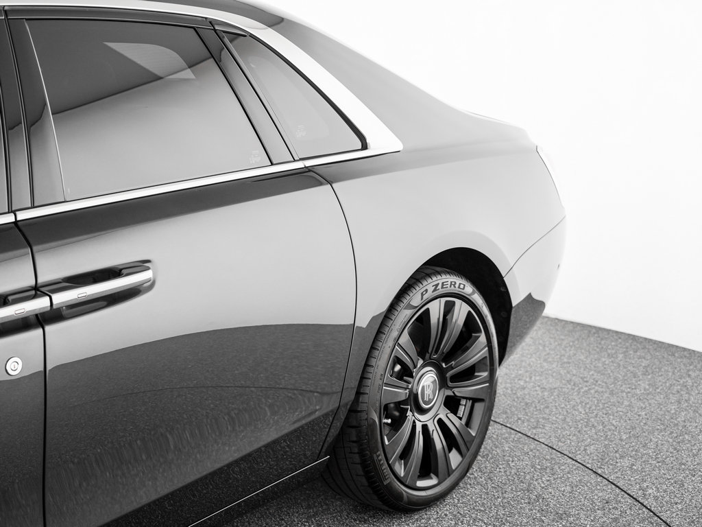 Certified 2023 Rolls-Royce Ghost AWD/4WD image 47