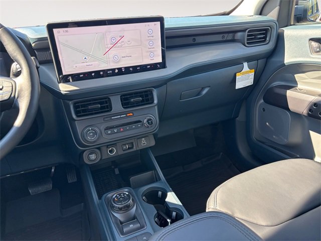 New 2025 Ford Maverick Lariat w/ Black Appearance Package image 11