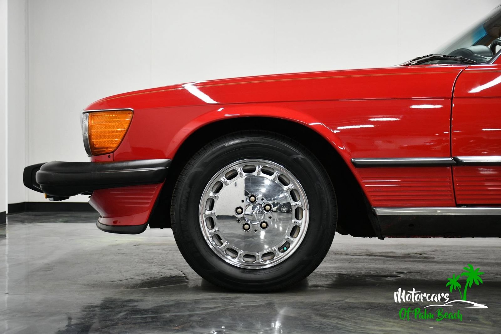 Used 1987 Mercedes-Benz 560 SL image 8