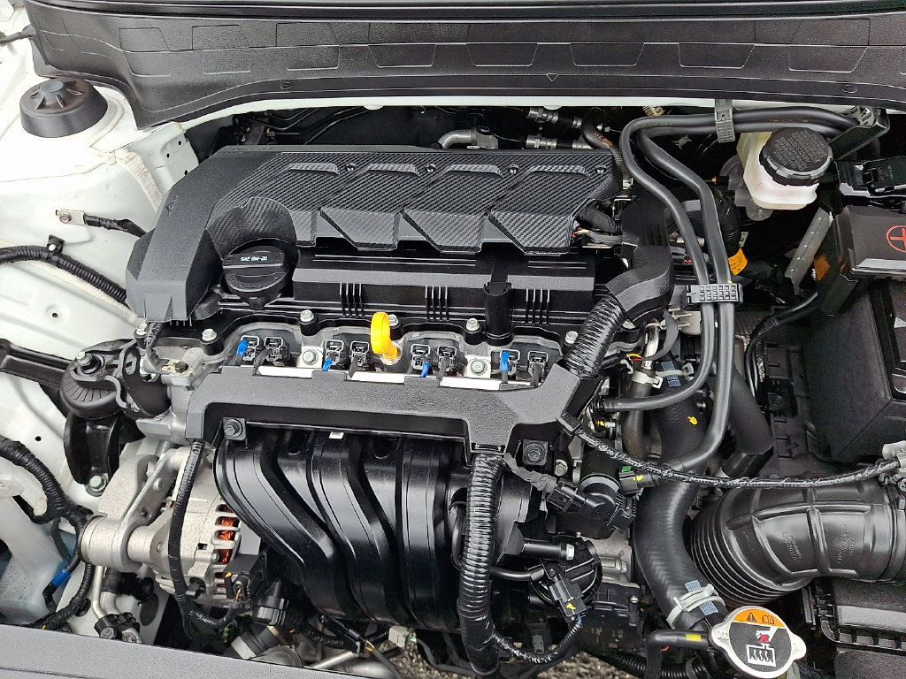Used 2026 Hyundai Venue SEL FWD image 30