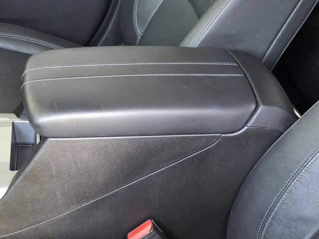 Used 2019 Chevrolet Blazer LT w/ Sun and Wheels Package FWD image 9