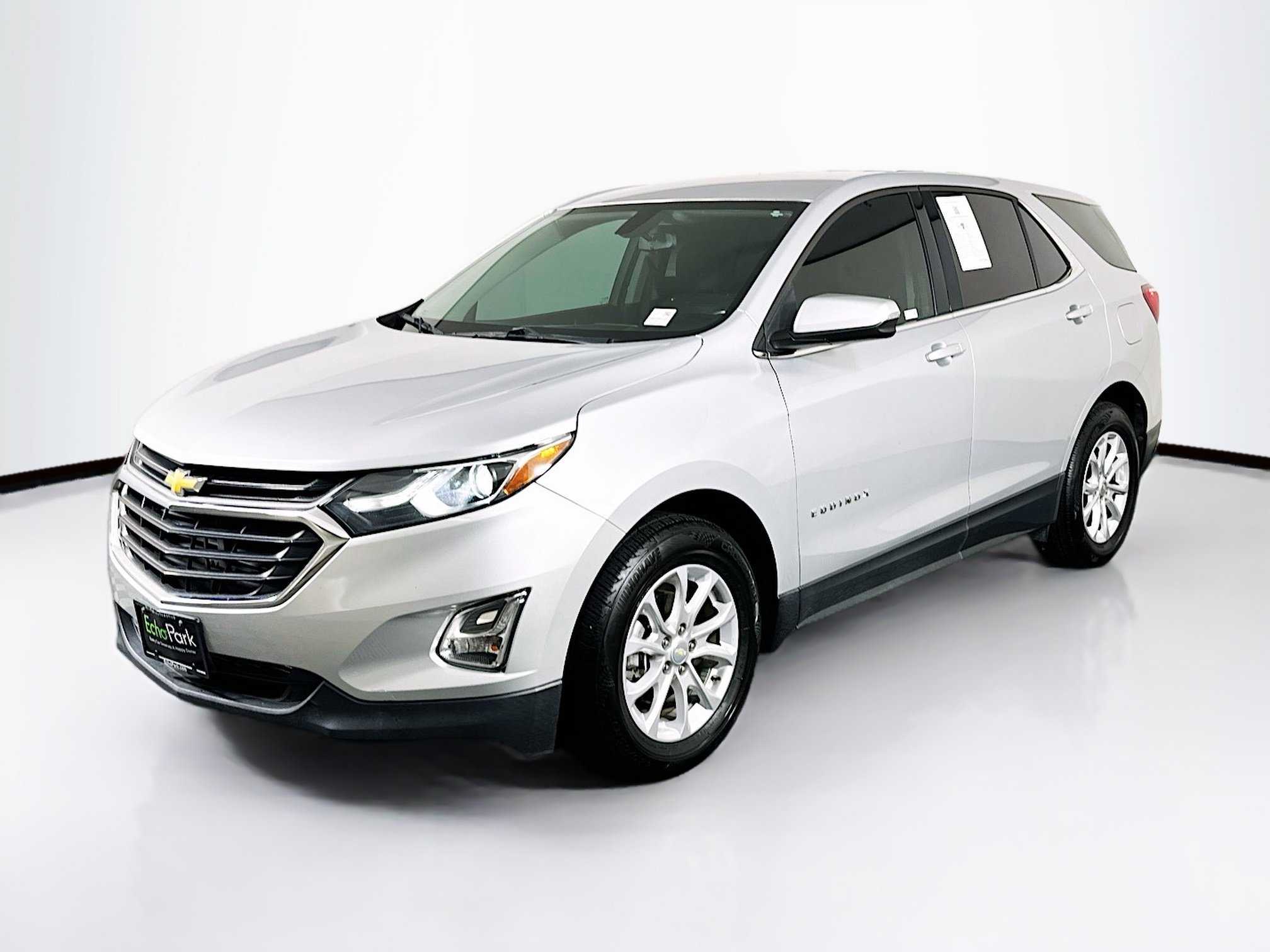 Used 2018 Chevrolet Equinox LT FWD image 3