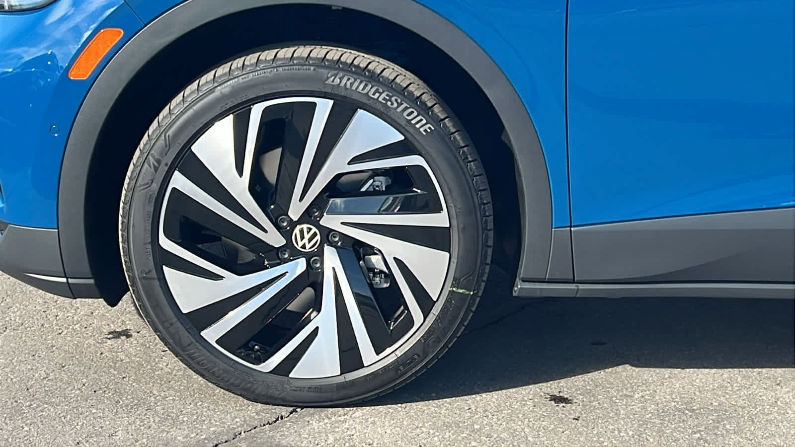 New 2026 Volkswagen ID.4 Pro S Plus image 9