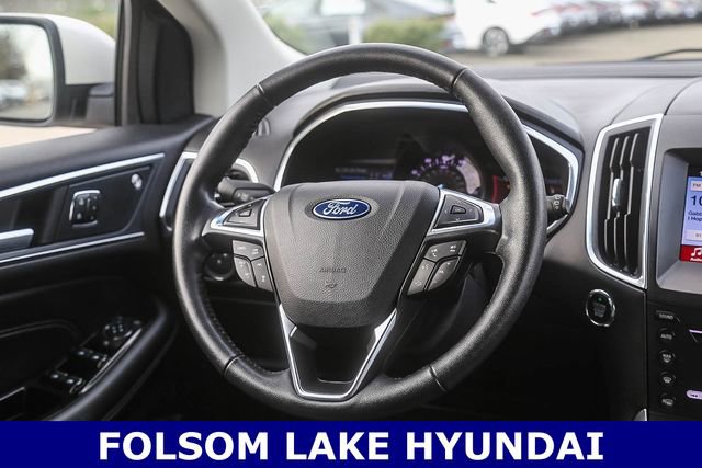 Used 2019 Ford Edge Titanium w/ Equipment Group 301A image 17