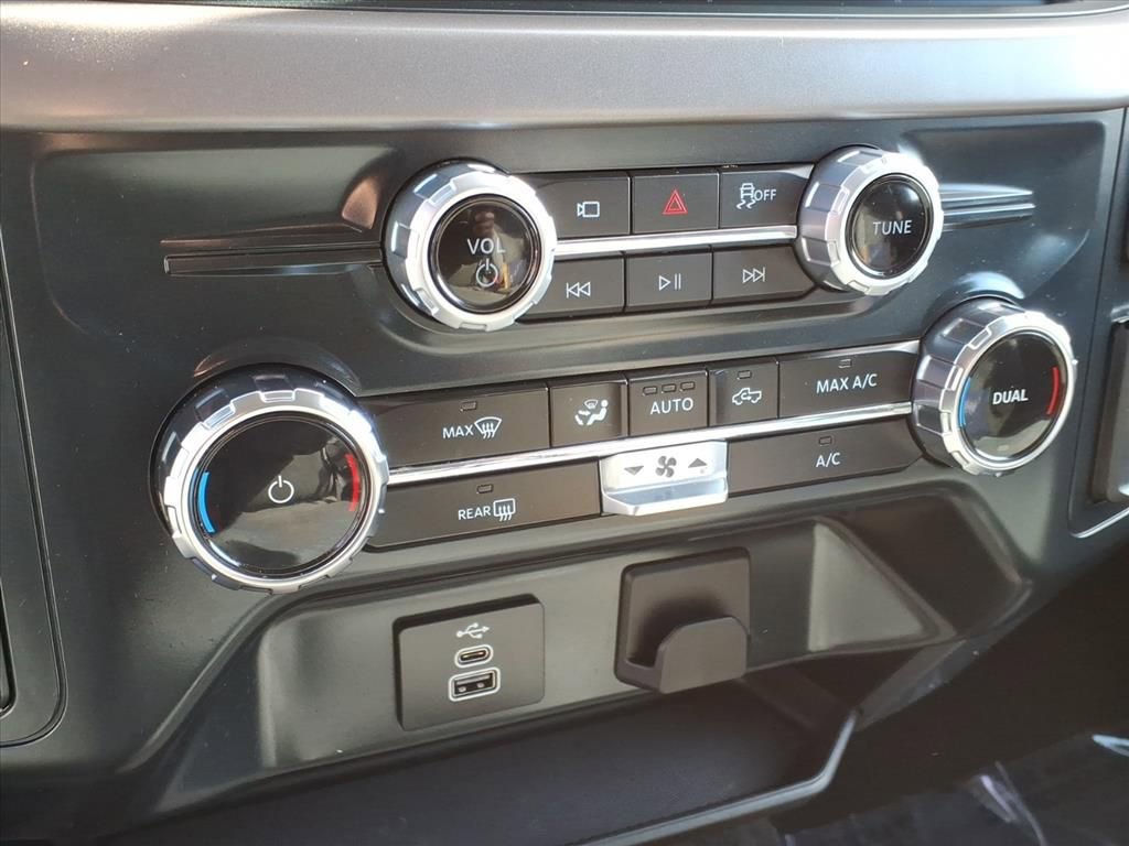 Certified 2025 Ford F150 XLT w/ Equipment Group 301A Standard AWD/4WD image 19