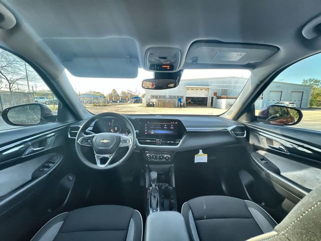 Certified 2026 Chevrolet TrailBlazer LT w/ Convenience Package image 19