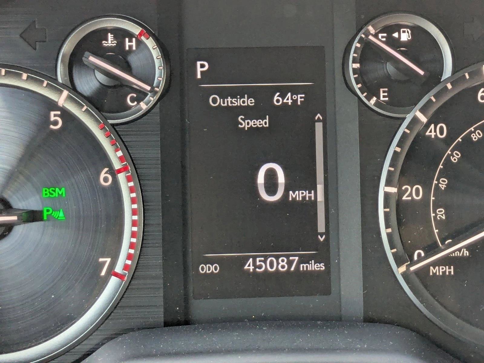 Used 2021 Lexus GX 460 Premium w/ Premium Package AWD/4WD image 11