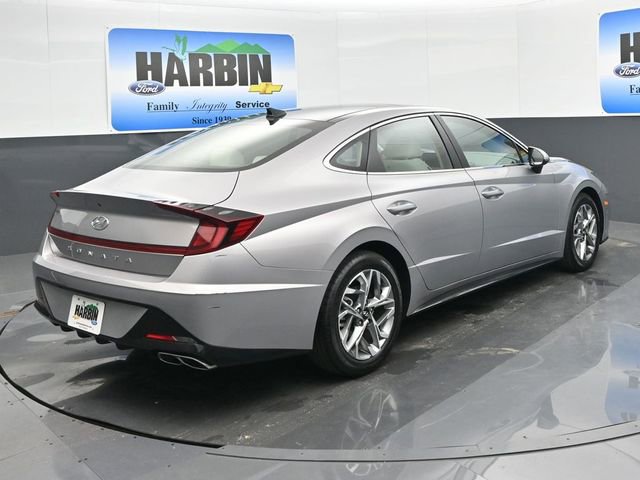 Used 2023 Hyundai Sonata SEL w/ Convenience Package FWD image 5