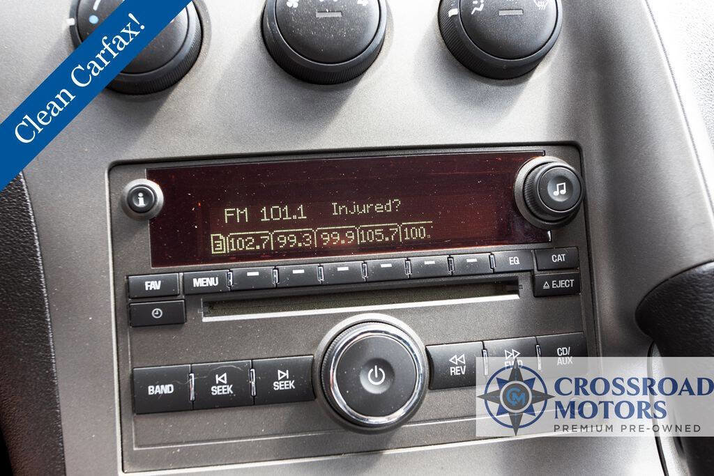 Used 2006 Pontiac Solstice Convertible w/ Premium Package RWD image 22