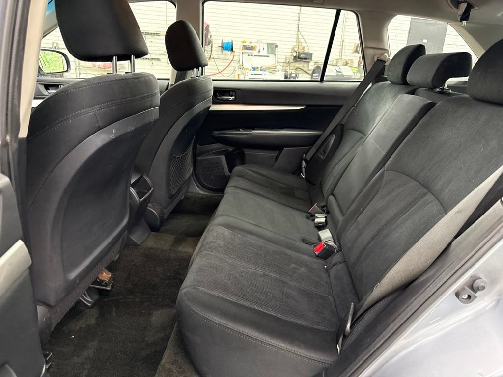 Used 2013 Subaru Outback 2.5i AWD/4WD image 14