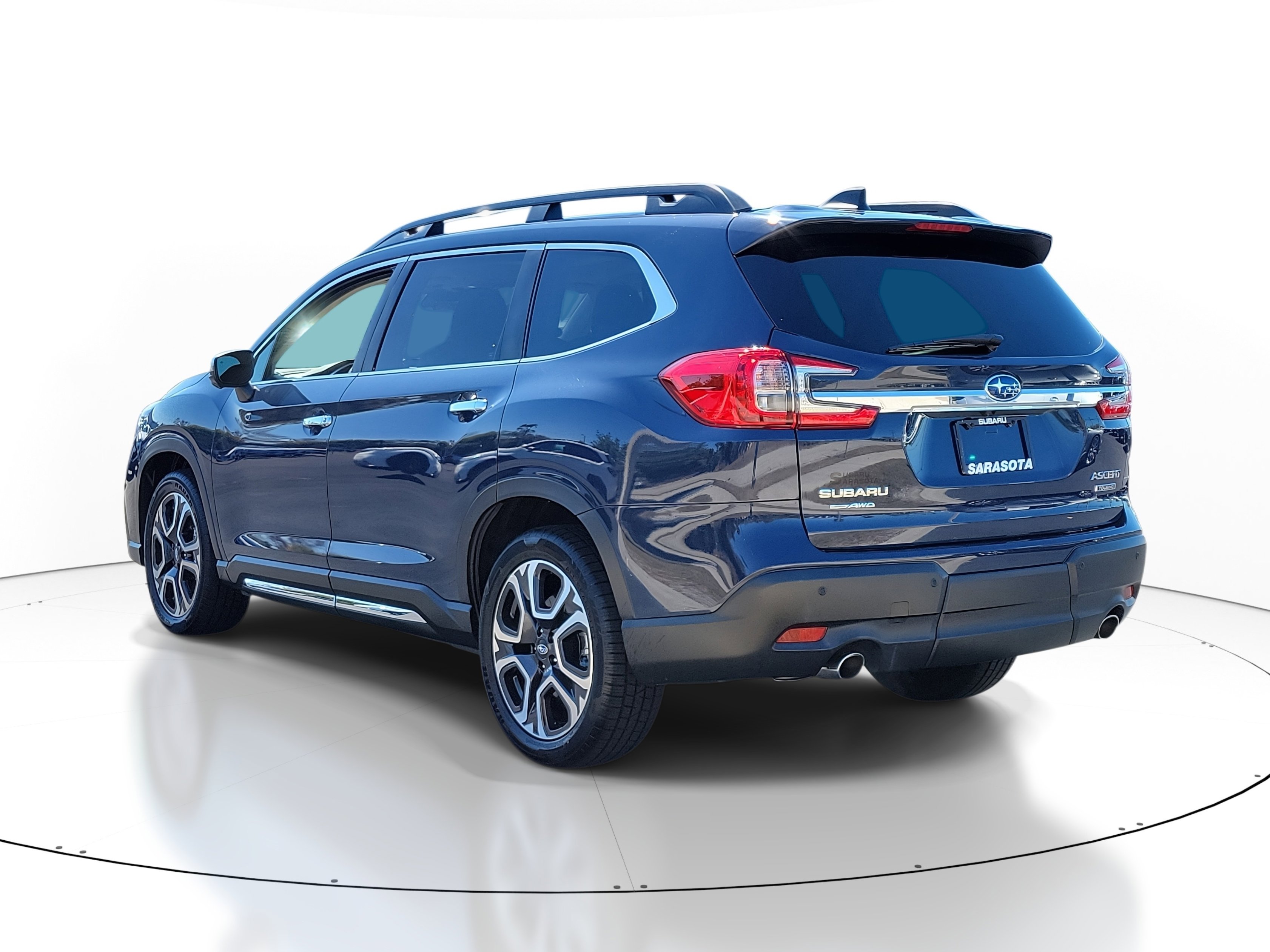 Certified 2023 Subaru Ascent Touring image 4