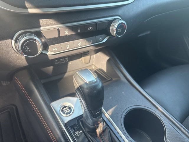 Used 2022 Nissan Altima 2.5 SR AWD/4WD image 23