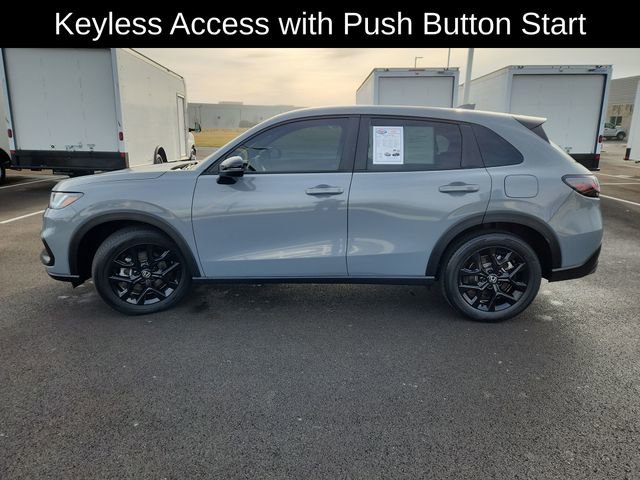 Used 2024 Honda HR-V Sport image 4