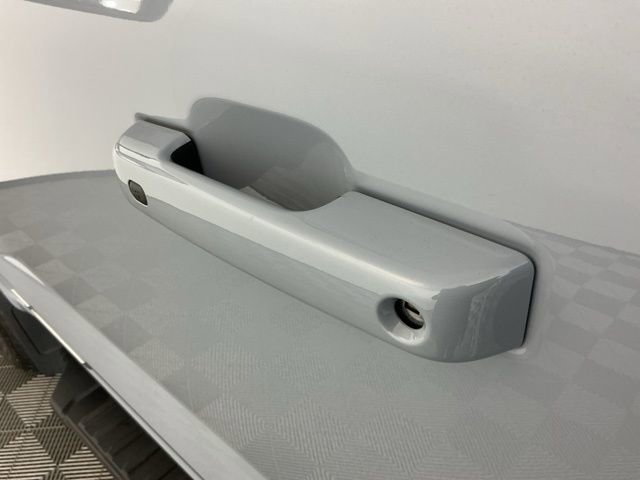 Certified 2025 Ford F350 Lariat w/ Black Appearance Package image 14