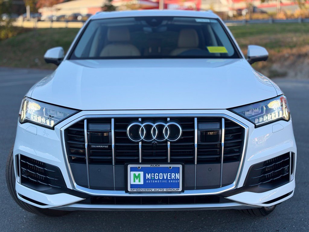 Used 2023 Audi Q7 3.0T Premium w/ Convenience Package AWD/4WD image 10