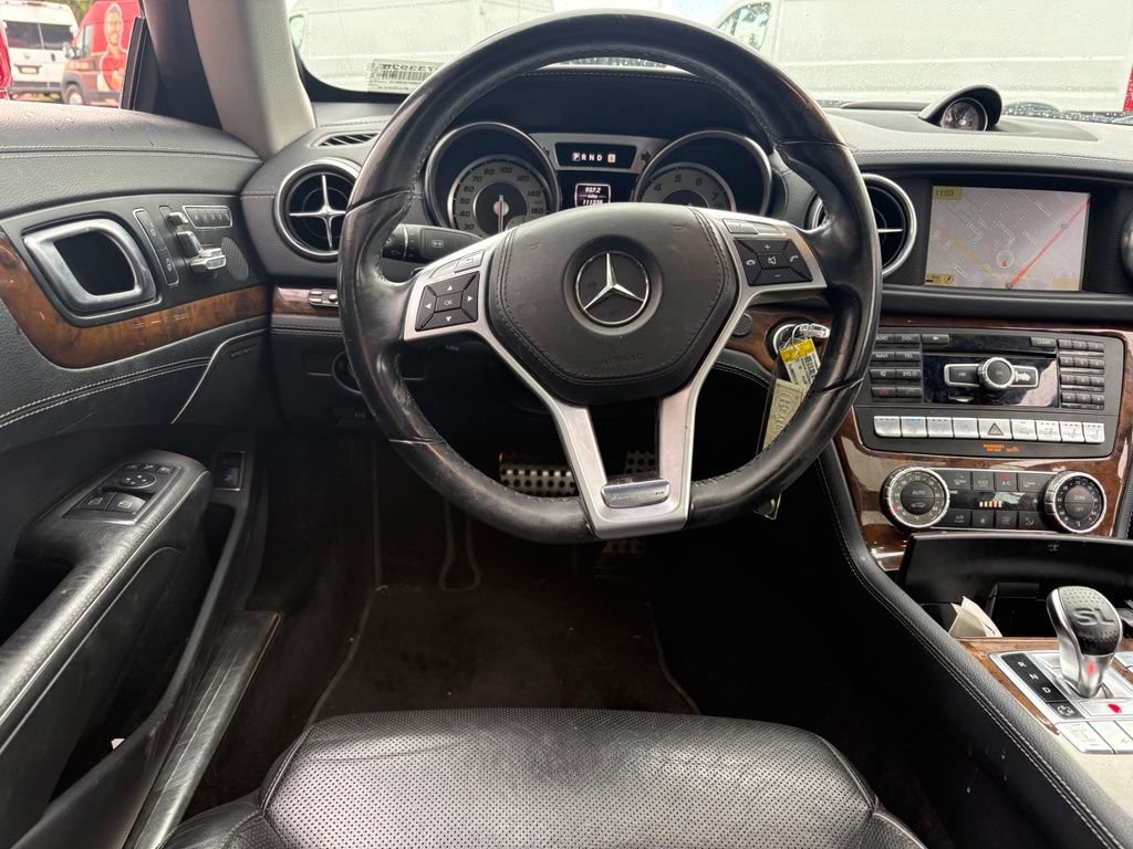 Used 2013 Mercedes-Benz SL 550 image 7