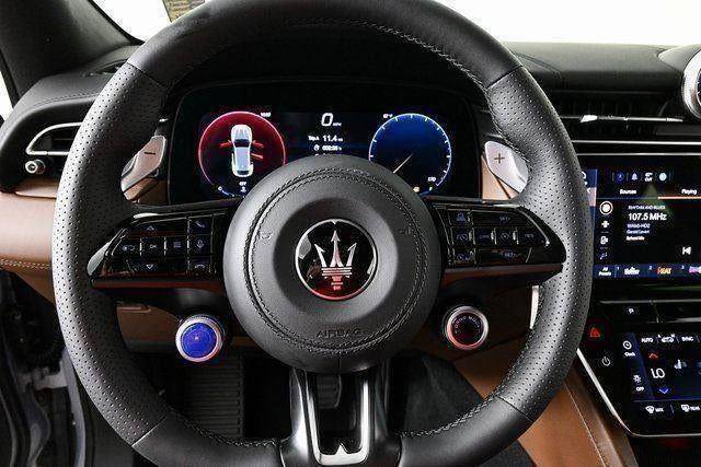 New 2025 Maserati Grecale GT AWD/4WD image 11
