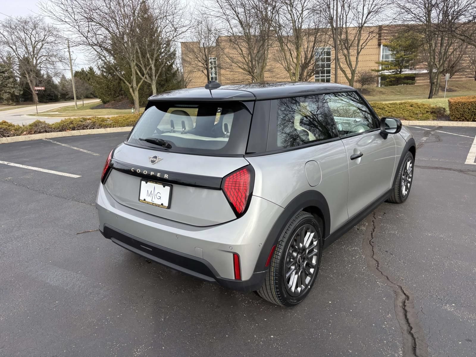 New 2026 MINI Cooper 2-Door Hardtop FWD image 7