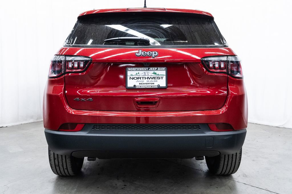New 2026 Jeep Compass Latitude AWD/4WD image 5