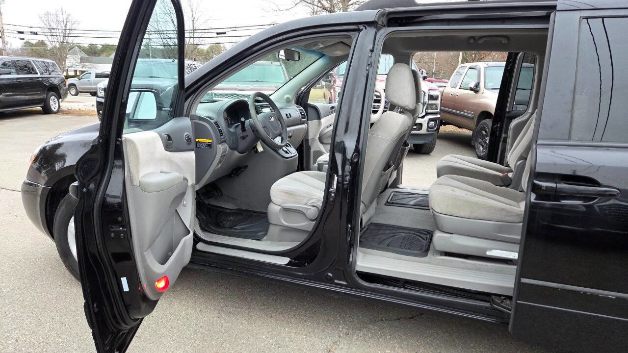 Used 2007 Kia Sedona LX image 20