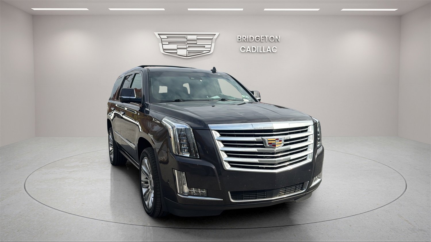 Used 2017 Cadillac Escalade Platinum