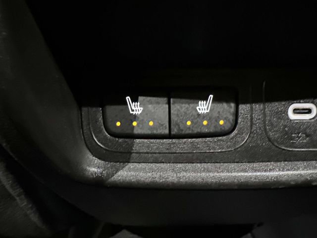 Certified 2025 Cadillac XT4 Premium Luxury w/ Cold Weather Package image 32