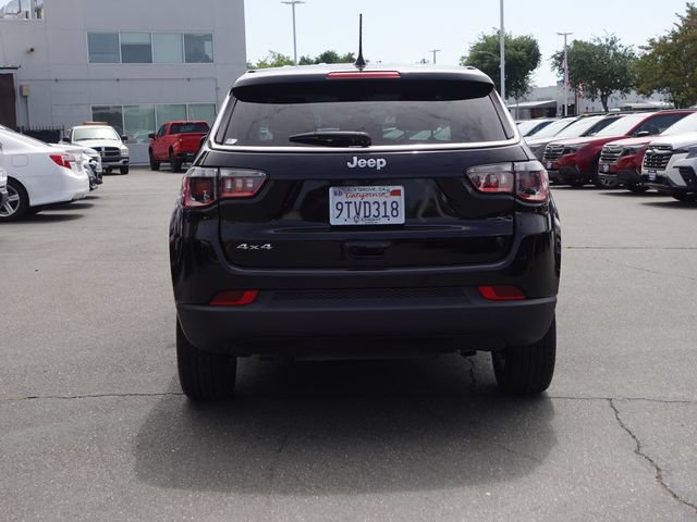 Used 2025 Jeep Compass Sport AWD/4WD image 7