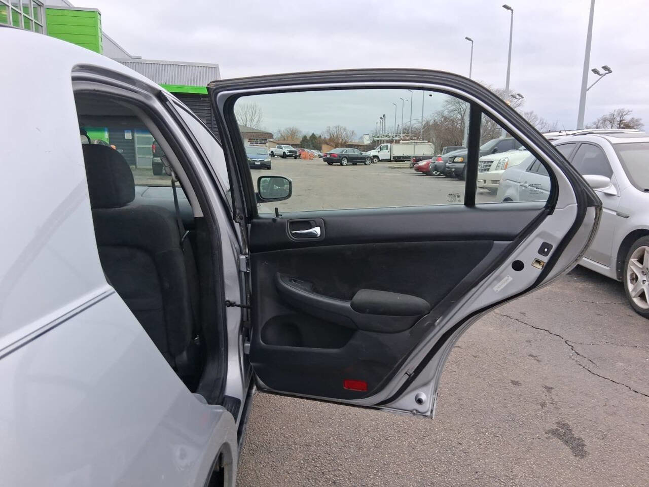 Used 2005 Honda Accord LX image 16