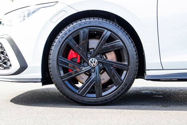 Used 2023 Volkswagen GTI SE FWD image 9