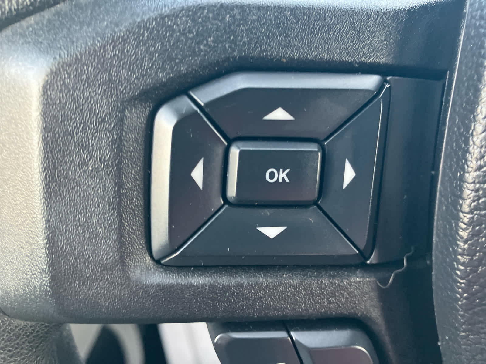 Used 2018 Ford F150 XLT image 19