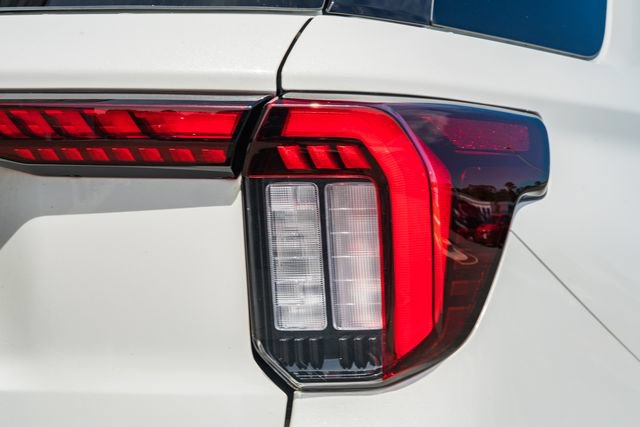 Used 2025 Ford Explorer ST w/ Sun And Sound Package AWD/4WD image 7